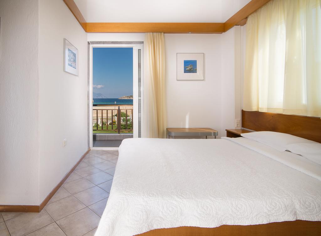 Linaraki Studios & Apartments Sikia Halkidiki Luaran gambar